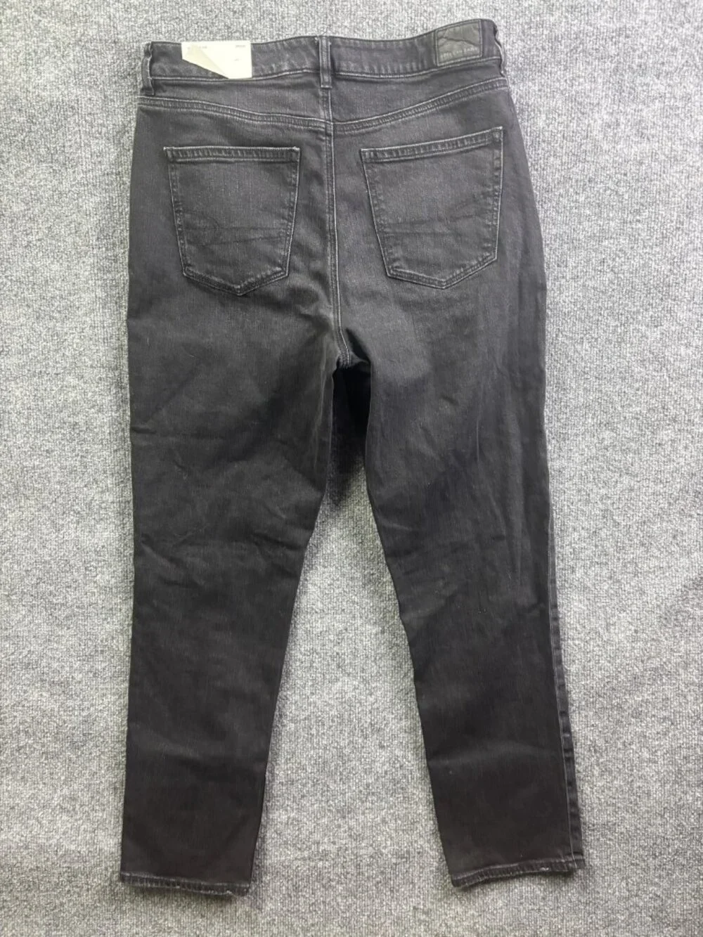 American Eagle Mom Jeans Womens 10 Black High Rise Distressed Strigid‎ 30x28.5